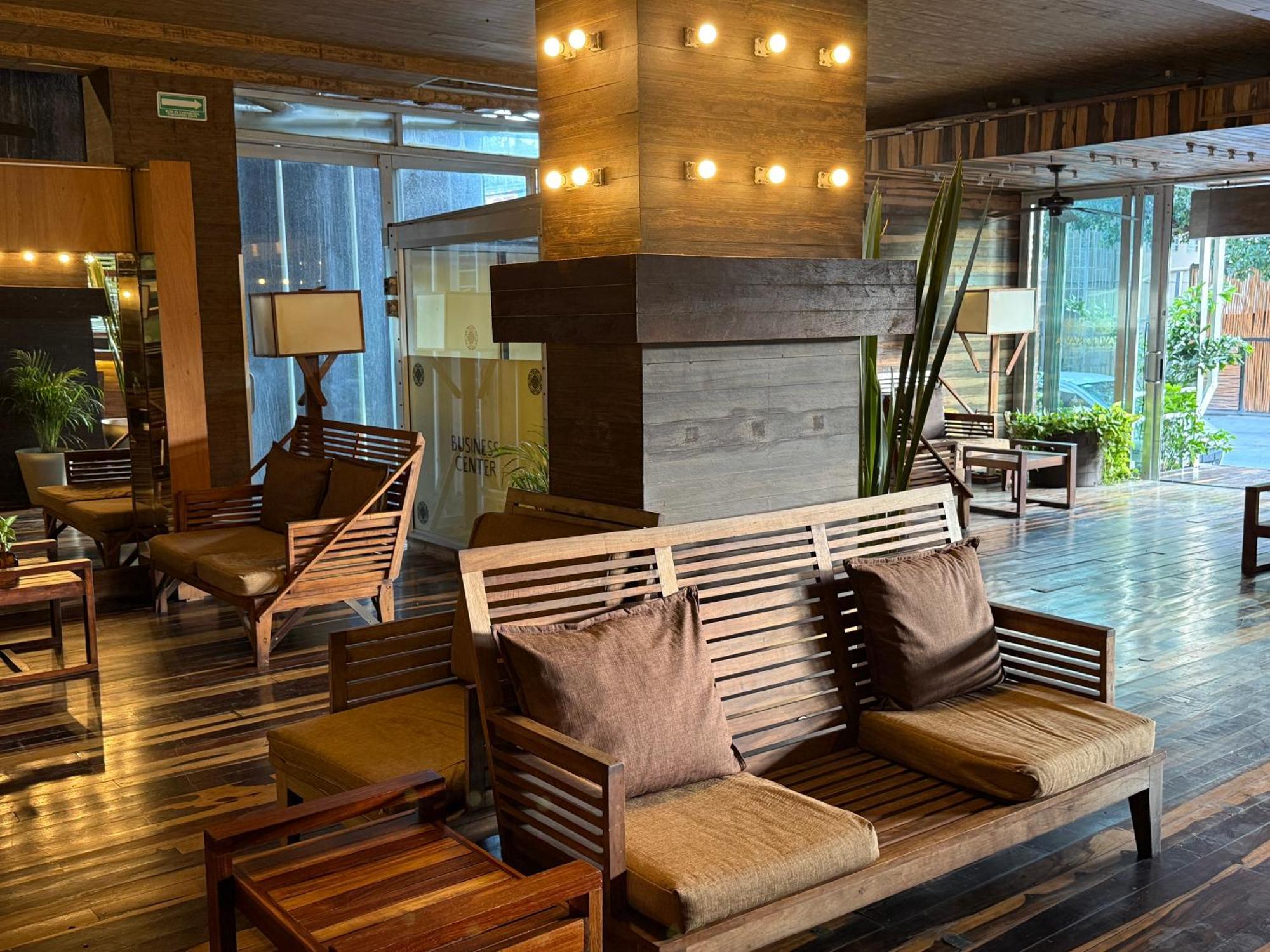 Hotel Kavia 5Th Avenida (Adults Only) Playa del Carmen Bagian luar foto