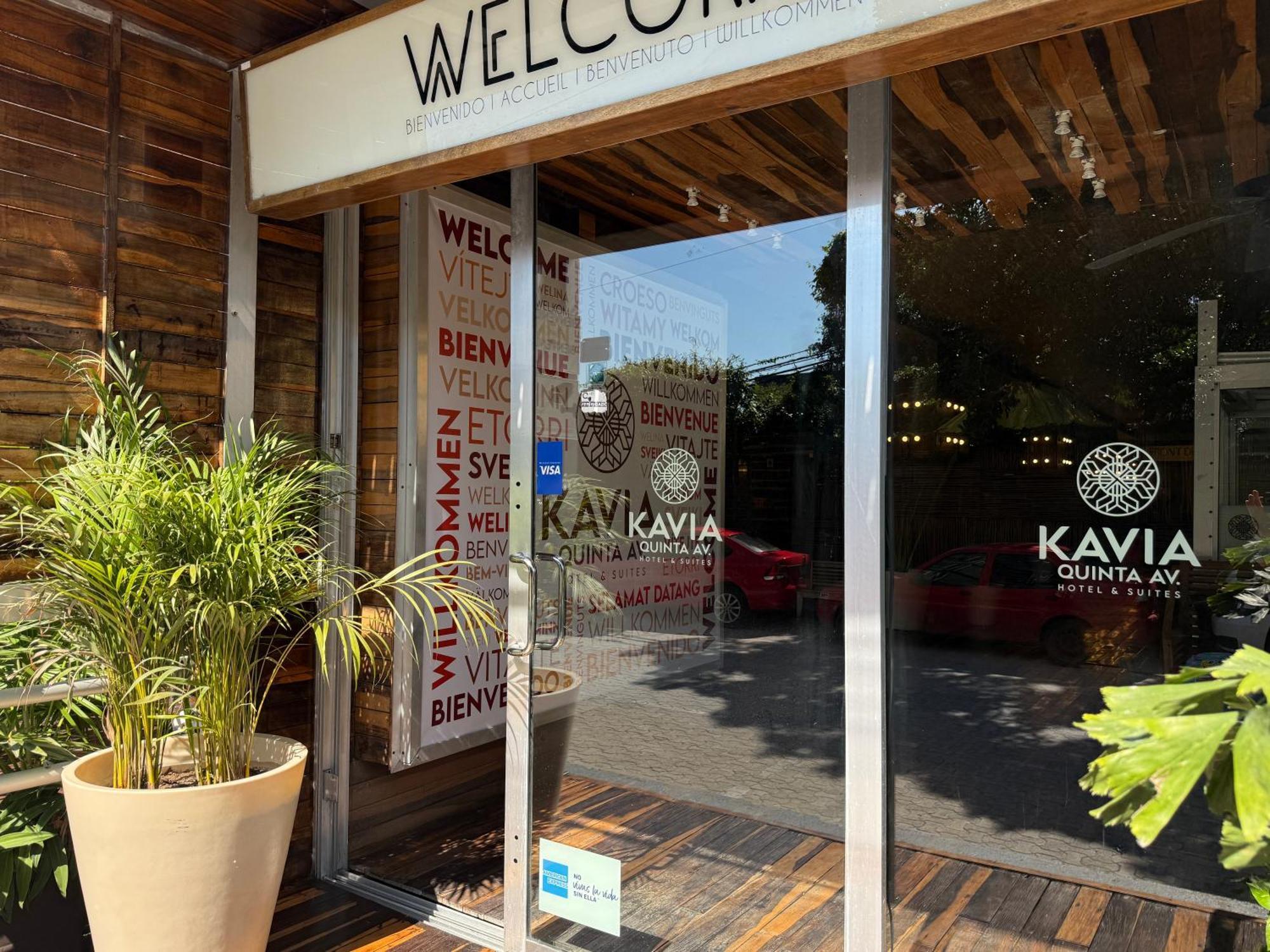 Hotel Kavia 5Th Avenida (Adults Only) Playa del Carmen Bagian luar foto